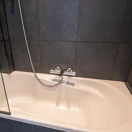 Apartament Family Sea View - 3 Rooms, 6 Guests Ostenda